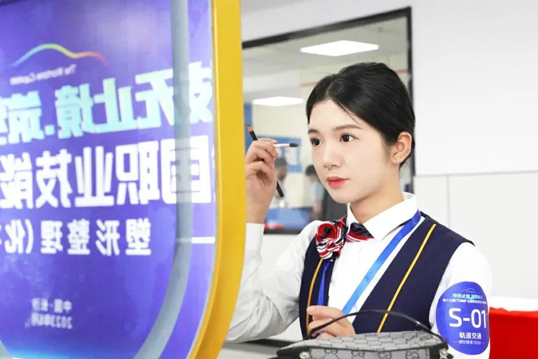 中国东方教育为国家队添彩 世界技能大赛集训基地走出冠军选手