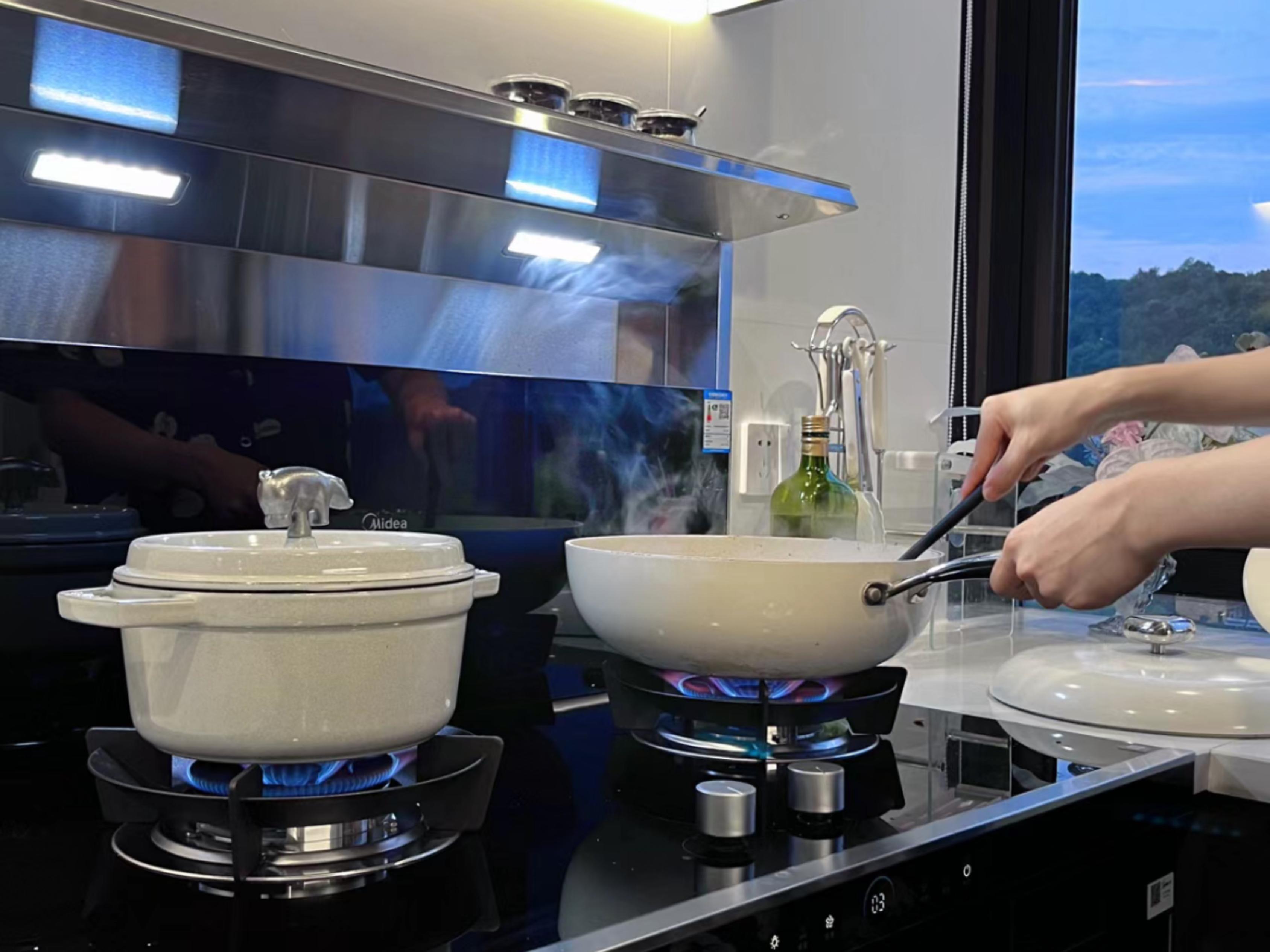 凝聚向“新”力 多家深市公司携“明星产品”亮相链博会