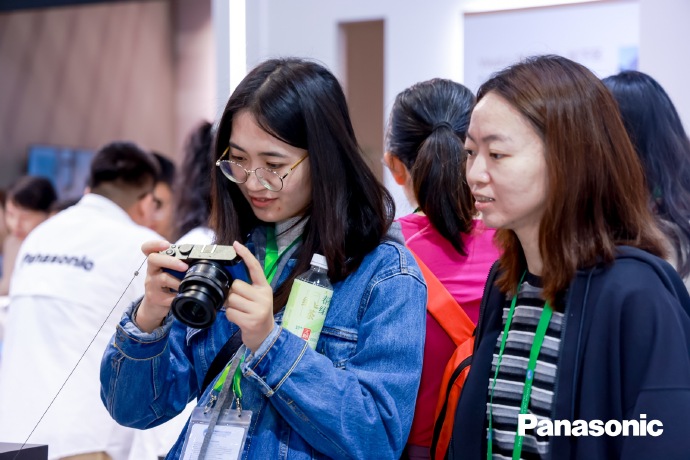 凝聚向“新”力 多家深市公司携“明星产品”亮相链博会