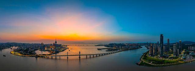 新时代中国调研行之看区域·大湾区篇丨东莞：从工业母机之变看“世界工厂”进阶升级